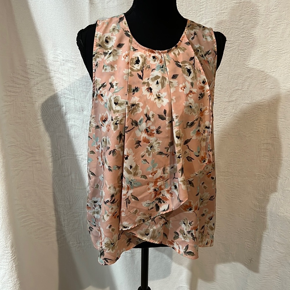 Sweet Rain sleeveless top, size‎ medium